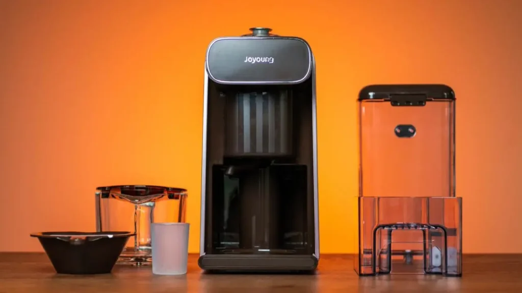 Soymilk maker VS Wall breaking machine