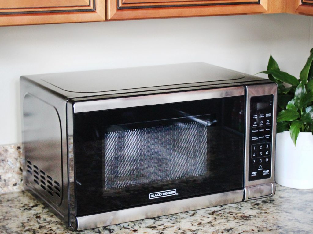 microwave oven